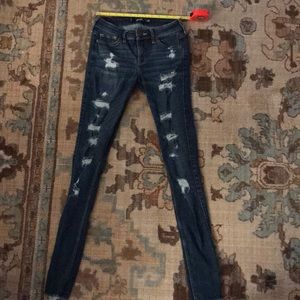 Hollister distressed jegging size 1/25